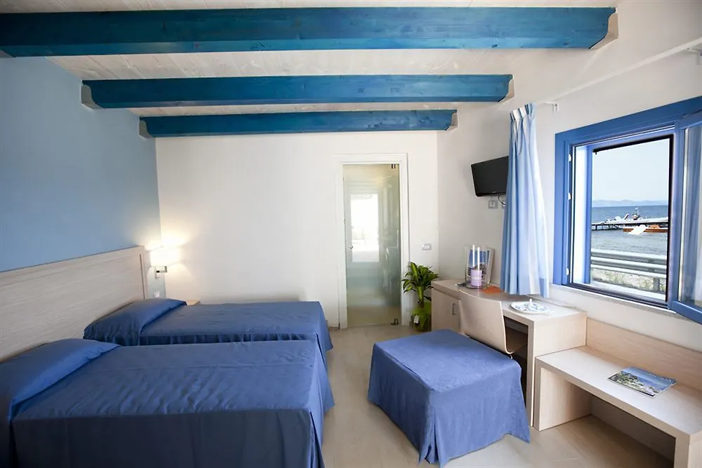 Sunset Beach Bed & Breakfast Marausa 2*,
